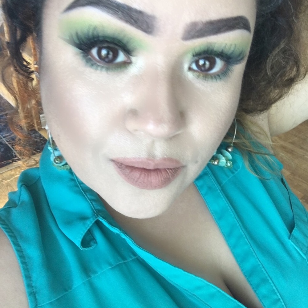 Meet your Posher, Graciela